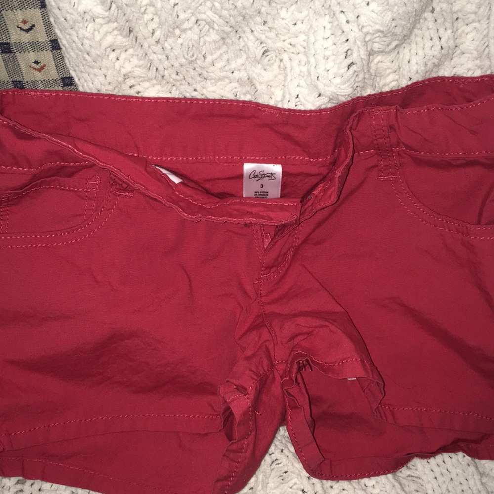 Shorts - Picture 2 of 3